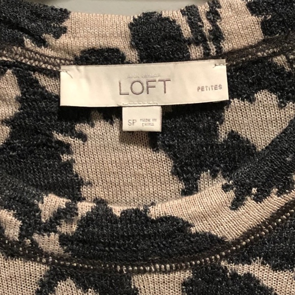 Loft Wool Dress - Picture 2 of 4